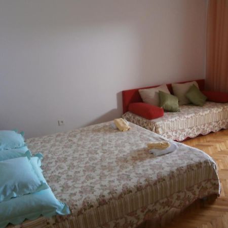 Apartmani Smiljana มาคาร์สกา ภายนอก รูปภาพ